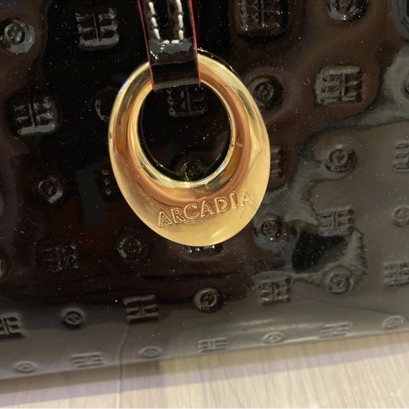 Arcadia Black Patent Leather Tote Bag - Picture 3 of 15